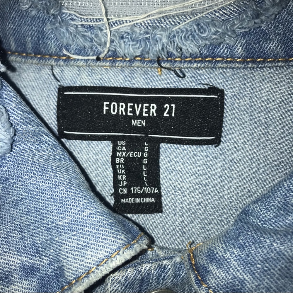 Forever 21 Distressed & Ripped Denim Jacket - Picture 6 of 6